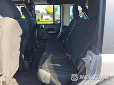 2019 Jeep Wrangler Unlimited Sport S - zdjęcie 13 z 26 - miniatura