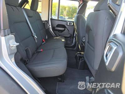 2019 Jeep Wrangler Unlimited Sport S - zdjęcie 16 z 26 - miniatura