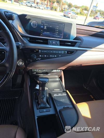2019 Lexus ES 350 - zdjęcie 9 z 21 - miniatura