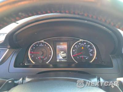 2016 Toyota Camry SE - zdjęcie 9 z 26 - miniatura