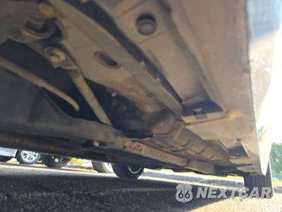 2016 Toyota Camry SE - zdjęcie 17 z 26 - miniatura