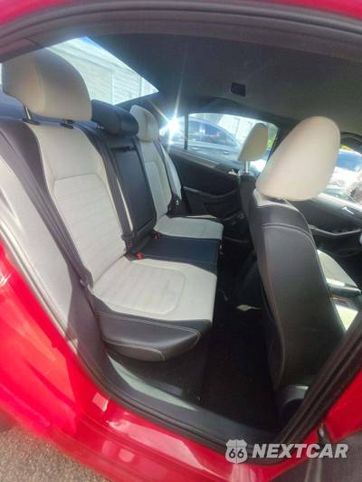 2016 Volkswagen Jetta Sport - zdjęcie 16 z 34 - miniatura