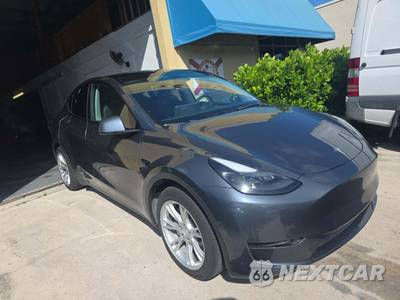 2023 Tesla Model Y Standard Range - zdjęcie 4 z 24 - miniatura