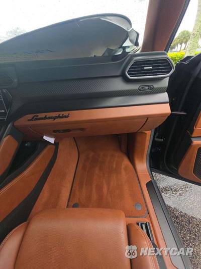2023 Lamborghini Urus S - zdjęcie 19 z 20 - miniatura