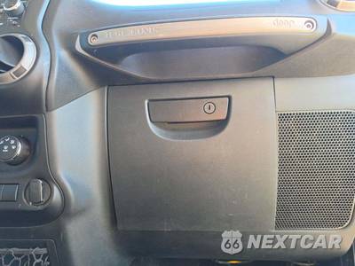 2015 Jeep Wrangler Sport - zdjęcie 16 z 19 - miniatura