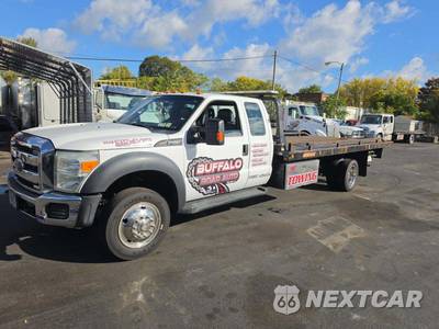 2016 Ford Super Duty F-550 Cab Chassis XL Extended Cab w/Rear Doors DRW