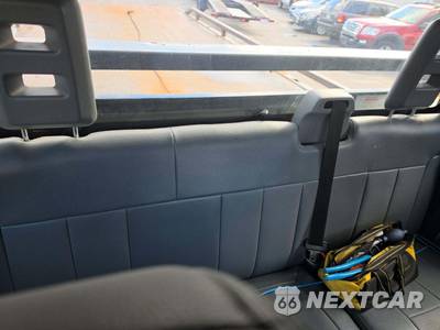 2016 Ford Super Duty F-550 Cab Chassis XL Extended Cab w/Rear Doors DRW - zdjęcie 15 z 26 - miniatura