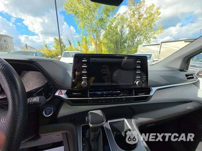 2021 Toyota Sienna Hybrid XSE 7-Passenger - zdjęcie 7 z 20 - miniatura