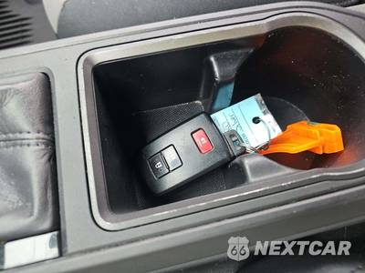 2023 Toyota Tacoma TRD Sport Crew Cab Medium Bed - zdjęcie 8 z 25 - miniatura