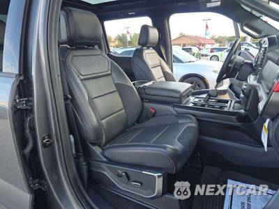 2026 Ford F-150 Raptor Crew Cab Short Bed - zdjęcie 18 z 22 - miniatura