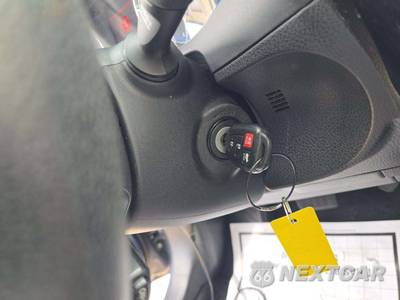 2018 Toyota Corolla LE Sedan - zdjęcie 8 z 25 - miniatura
