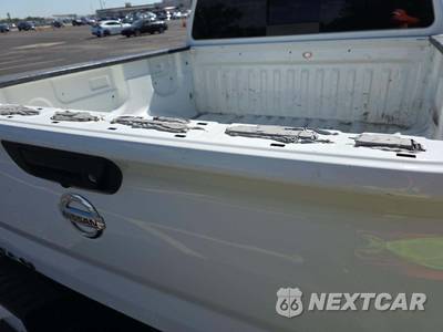 2022 Nissan TITAN SV Crew Cab Short Bed - zdjęcie 26 z 26 - miniatura