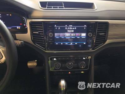 2022 Volkswagen Atlas Cross Sport V6 SE w/Technology - zdjęcie 10 z 22 - miniatura