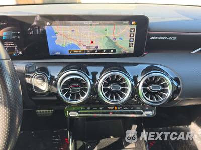 2022 Mercedes-Benz AMG CLA 45 4MATIC - zdjęcie 10 z 23 - miniatura