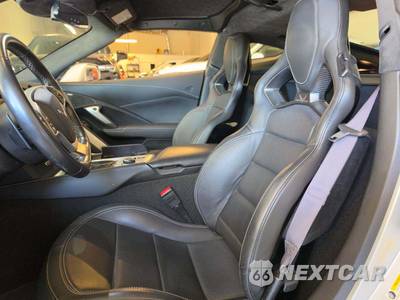 2017 Chevrolet Corvette Stingray Coupe 3LT - zdjęcie 6 z 21 - miniatura