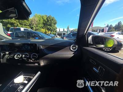 2021 Mercedes-Benz AMG GLA 35 4MATIC - zdjęcie 19 z 25 - miniatura