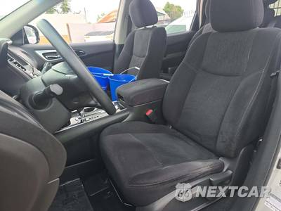 2015 Nissan Pathfinder S - zdjęcie 6 z 30 - miniatura