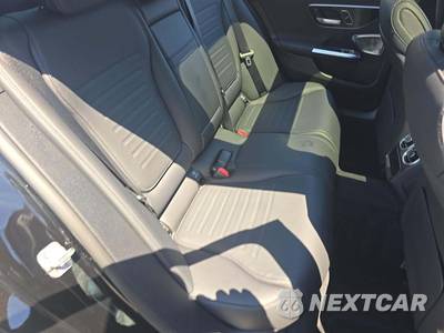 2025 Mercedes-Benz C 300 - zdjęcie 13 z 19 - miniatura