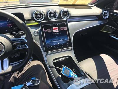 2025 Mercedes-Benz C 300 - zdjęcie 7 z 19 - miniatura