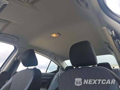 2025 Nissan Versa SV - zdjęcie 11 z 22 - miniatura