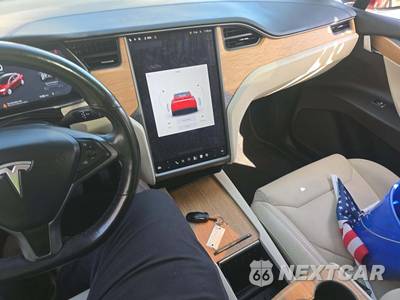 2018 Tesla Model X 75D - zdjęcie 10 z 29 - miniatura