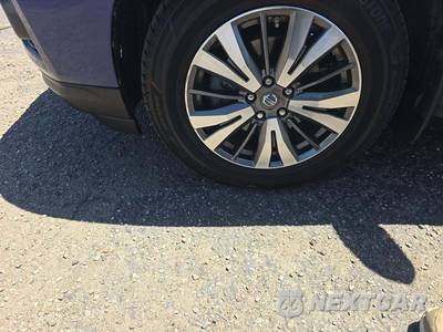 2017 Nissan Pathfinder SV - zdjęcie 20 z 23 - miniatura
