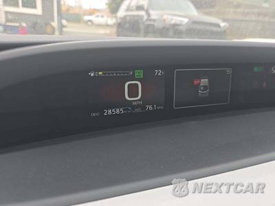 2021 Toyota Prius Prime LE - zdjęcie 9 z 21 - miniatura