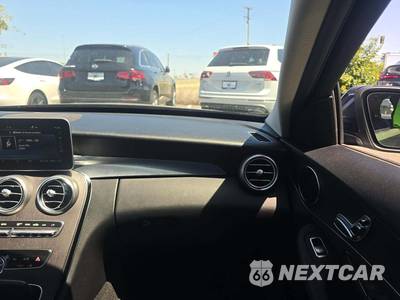 2019 Mercedes-Benz C 300 Sedan - zdjęcie 16 z 23 - miniatura