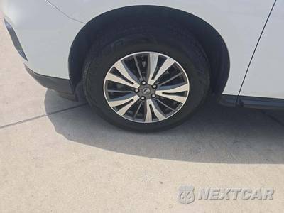 2017 Nissan Pathfinder SV - zdjęcie 21 z 29 - miniatura