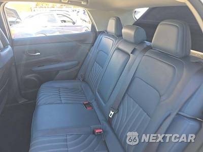2024 Nissan Ariya PLATINUM+ e-4ORCE - zdjęcie 13 z 22 - miniatura
