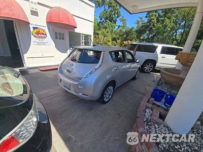 2013 Nissan LEAF S - zdjęcie 3 z 29 - miniatura