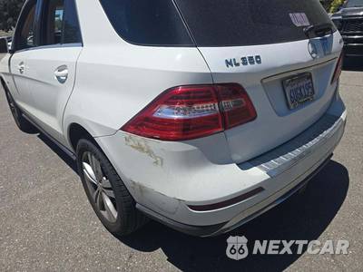 2012 Mercedes-Benz ML 350 - zdjęcie 28 z 38 - miniatura