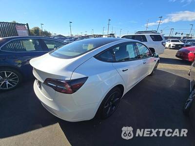 2023 Tesla Model 3 Standard Range - zdjęcie 3 z 22 - miniatura