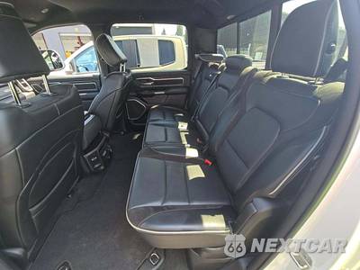2023 Ram 1500 Laramie Crew Cab Short Bed - zdjęcie 13 z 23 - miniatura
