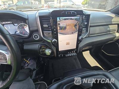 2023 Ram 1500 Laramie Crew Cab Short Bed - zdjęcie 10 z 23 - miniatura
