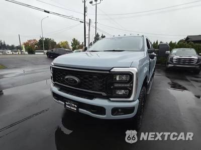 2025 Ford Super Duty F-350 LARIAT Crew Cab Medium Bed