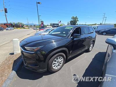 2025 Toyota Grand Highlander XLE - zdjęcie 1 z 22 - miniatura