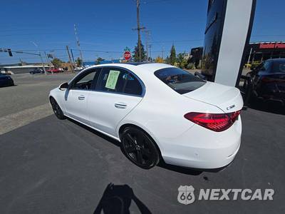 2025 Mercedes-Benz C 300 4MATIC - zdjęcie 2 z 21 - miniatura