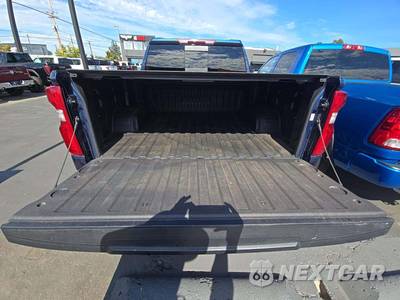 2021 Chevrolet Silverado 1500 High Country Crew Cab Short Bed - zdjęcie 11 z 19 - miniatura