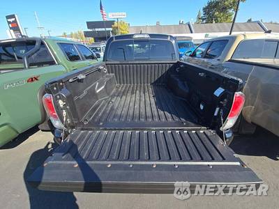 2019 Toyota Tacoma Limited Crew Cab Medium Bed - zdjęcie 14 z 22 - miniatura