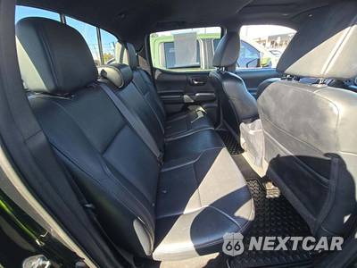2019 Toyota Tacoma Limited Crew Cab Medium Bed - zdjęcie 16 z 22 - miniatura