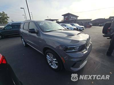 2025 Dodge Durango R/T - zdjęcie 4 z 23 - miniatura