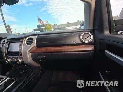 2018 Toyota Tundra Limited Crew Cab Short Bed - zdjęcie 19 z 27 - miniatura