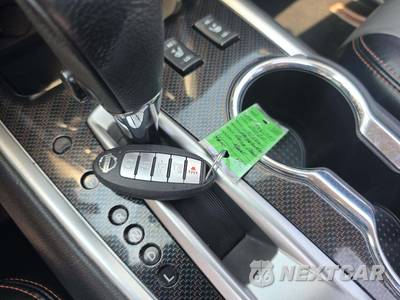 2020 Nissan Pathfinder SL - zdjęcie 8 z 37 - miniatura