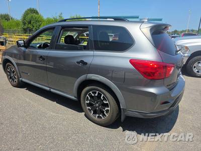 2020 Nissan Pathfinder SL - zdjęcie 2 z 37 - miniatura