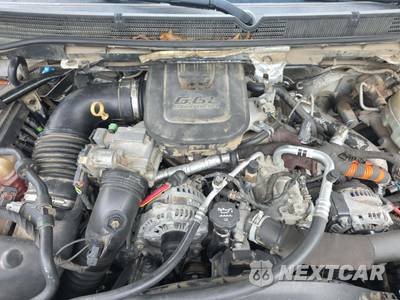 2015 GMC Sierra 3500 Denali HD Crew Cab Long Bed 5SA w/Built-In Wi-Fi DRW - zdjęcie 39 z 46 - miniatura
