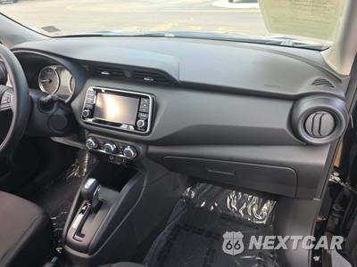 2025 Nissan Kicks Play - zdjęcie 19 z 34 - miniatura