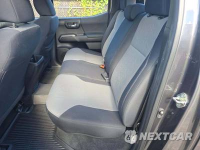 2020 Toyota Tacoma TRD Off-Road Crew Cab Medium Bed - zdjęcie 13 z 35 - miniatura