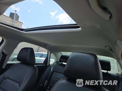 2019 Volkswagen Passat SE R-Line - zdjęcie 11 z 34 - miniatura