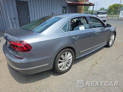 2019 Volkswagen Passat SE R-Line - zdjęcie 3 z 34 - miniatura